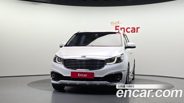 Kia Carnival 9-seater Luxury 2017 — фото 3