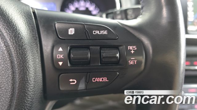 Kia Carnival 9-seater Luxury 2017 — фото 20