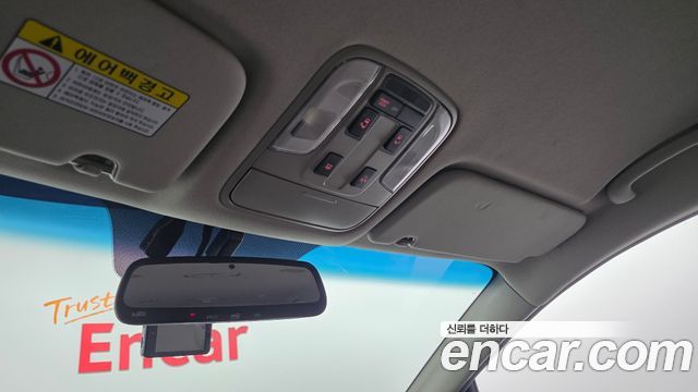Kia Carnival 9-seater Luxury 2017 — фото 30