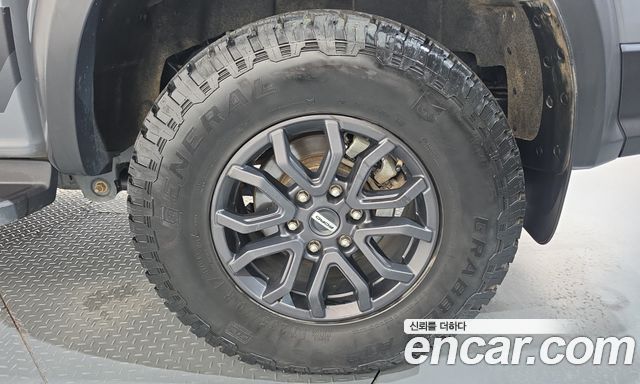 Ford Ranger (IV) 2.0 Raptor 2023 — фото 27
