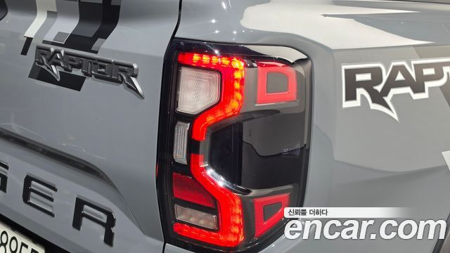 Ford Ranger (IV) 2.0 Raptor 2023 — фото 29