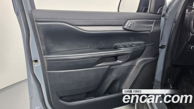 Ford Ranger (IV) 2.0 Raptor 2023 — фото 30