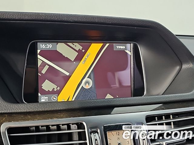 Mercedes-Benz E-Class (W212) E350 4MATIC Avantgarde 2014 — фото 18