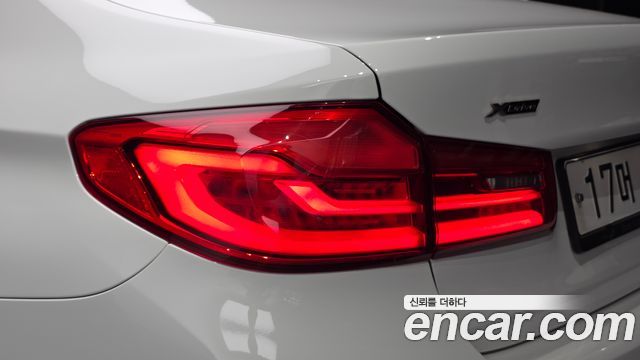 BMW 5 Series (G30) 530i xDrive M Sport Package Plus 2018 — фото 23