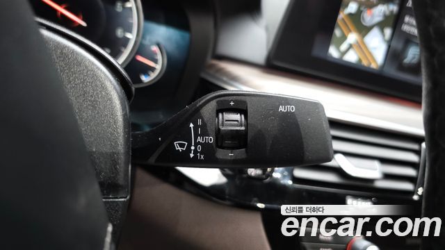 BMW 5 Series (G30) 530i xDrive M Sport Package Plus 2018 — фото 29