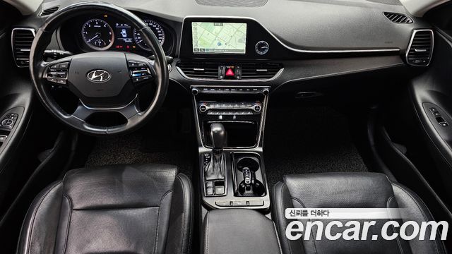 Hyundai Grandeur (IG) 2.2 Diesel Premium 2017 — фото 7