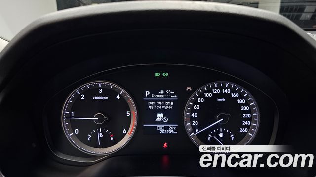 Hyundai Grandeur (IG) 2.2 Diesel Premium 2017 — фото 8