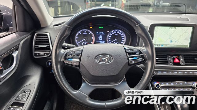 Hyundai Grandeur (IG) 2.2 Diesel Premium 2017 — фото 13