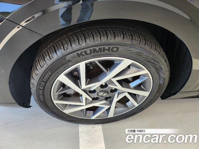 Hyundai Grandeur (GN7) 3.5 LPG 2WD Exclusive 2023 — фото 5