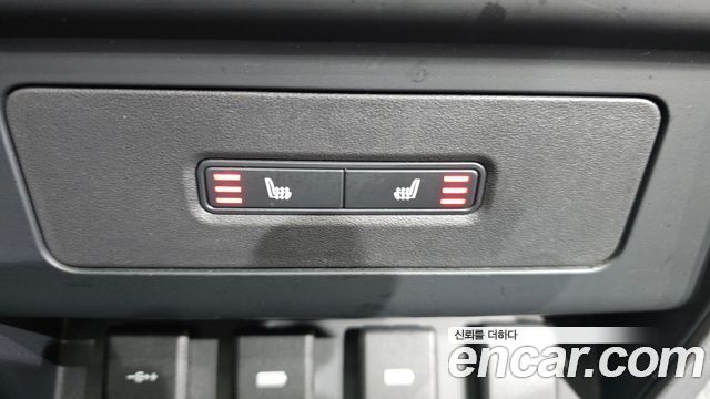 Land Rover Defender (L663) 110 D240 SE 2020 — фото 21