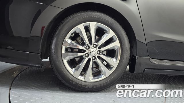 Kia Carnival Gasoline 9-seater Hi-Limousine Noblesse 2018 — фото 5