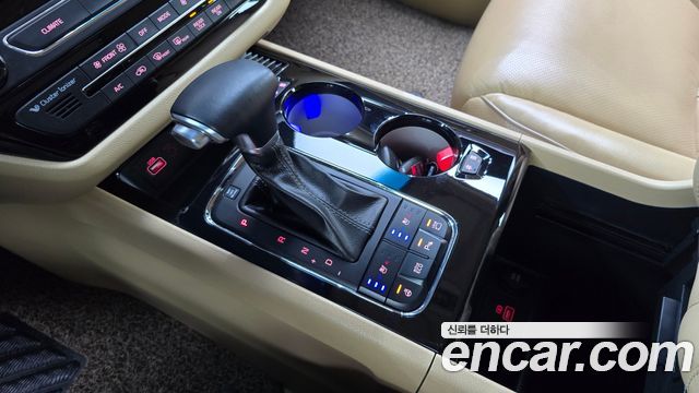 Kia Carnival Gasoline 9-seater Hi-Limousine Noblesse 2018 — фото 9