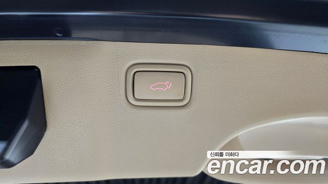 Kia Carnival Gasoline 9-seater Hi-Limousine Noblesse 2018 — фото 27