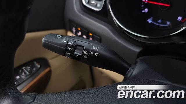 Kia Carnival Gasoline 9-seater Hi-Limousine Noblesse 2018 — фото 28