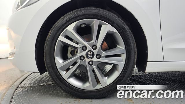 Hyundai Avante (AD) 1.6 GDI Value Plus 2018 — фото 5
