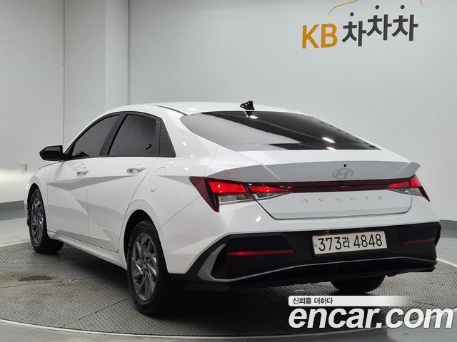 Hyundai Avante Hybrid (CN7) Modern 2024 — фото 3
