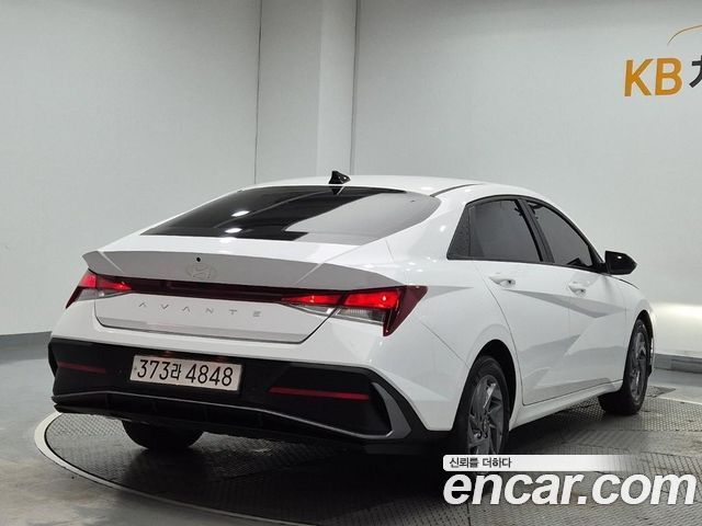 Hyundai Avante Hybrid (CN7) Modern 2024 — фото 4