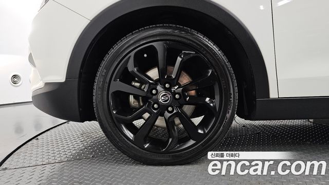 KG Mobility (SsangYong) Tivoli Diesel LX 2WD 2016 — фото 5