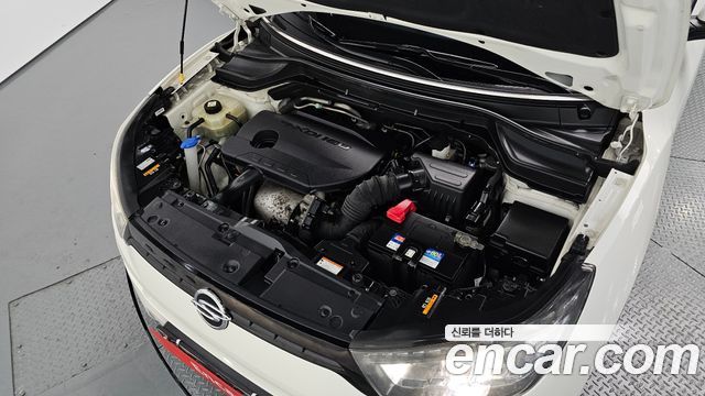 KG Mobility (SsangYong) Tivoli Diesel LX 2WD 2016 — фото 6