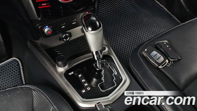 KG Mobility (SsangYong) Tivoli Diesel LX 2WD 2016 — фото 9