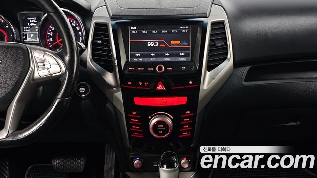 KG Mobility (SsangYong) Tivoli Diesel LX 2WD 2016 — фото 19