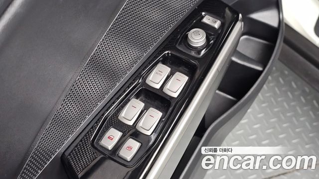 KG Mobility (SsangYong) Tivoli Diesel LX 2WD 2016 — фото 22