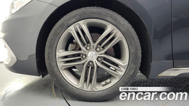 Hyundai Grandeur (IG) 2.4 Premium 2019 — фото 5