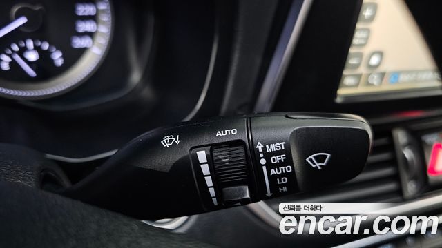 Hyundai Grandeur (IG) 2.4 Premium 2019 — фото 15