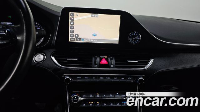Hyundai Grandeur (IG) 2.4 Premium 2019 — фото 16
