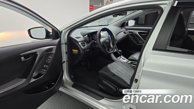 Hyundai Avante (MD) M16 GDI Style 2013 — фото 10
