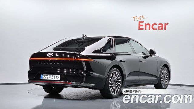 Hyundai Grandeur Hybrid (GN7) Calligraphy 2026 — фото 2