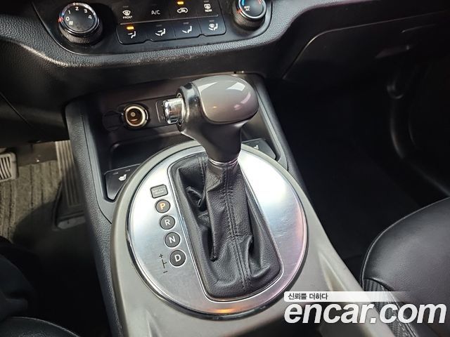 Kia Sportage R Diesel 2WD Trendy 2016 — фото 8