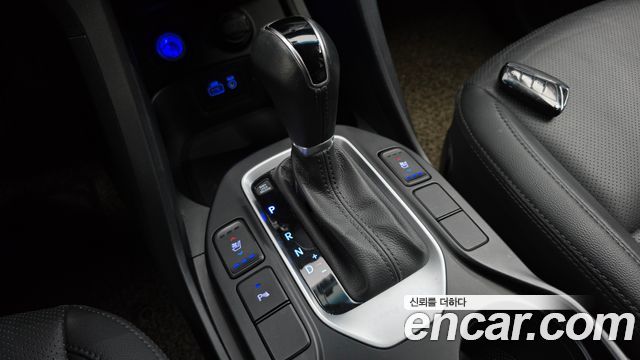Hyundai Santa Fe The Prime Diesel 2.0 2WD Premium 2016 — фото 9