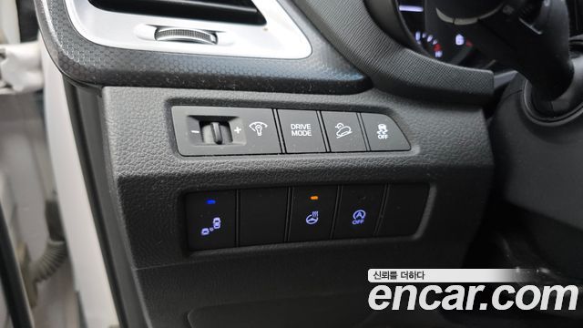 Hyundai Santa Fe The Prime Diesel 2.0 2WD Premium 2016 — фото 17