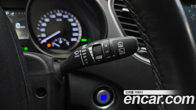 Hyundai Santa Fe The Prime Diesel 2.0 2WD Premium 2016 — фото 18