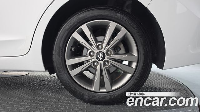 Hyundai Avante (AD) 1.6 GDI Modern 2016 — фото 21