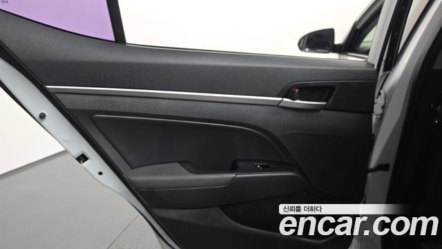 Hyundai Avante (AD) 1.6 GDI Modern 2016 — фото 25
