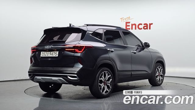 Kia Seltos Gasoline 1.6 Turbo 2WD Signature 2023 — фото 2