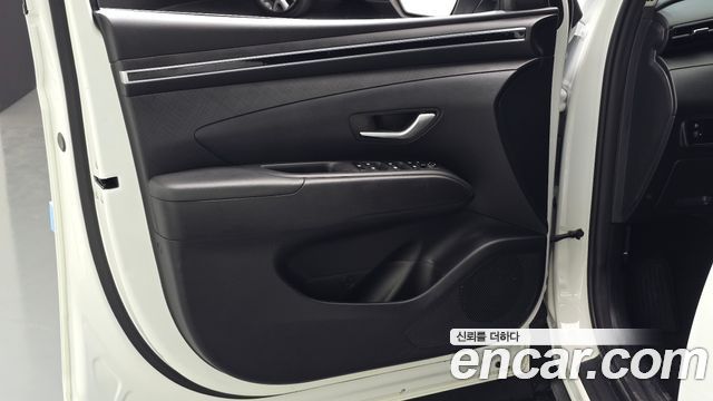 Hyundai Tucson Hybrid (NX4) Premium 2WD 2022 — фото 24