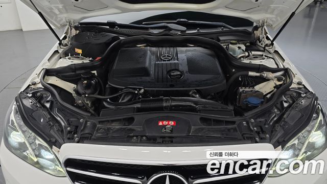 Mercedes-Benz E-Class (W212) E220 Bluetec Avantgarde Sport 2016 — фото 6