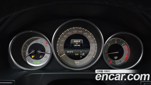 Mercedes-Benz E-Class (W212) E220 Bluetec Avantgarde Sport 2016 — фото 8