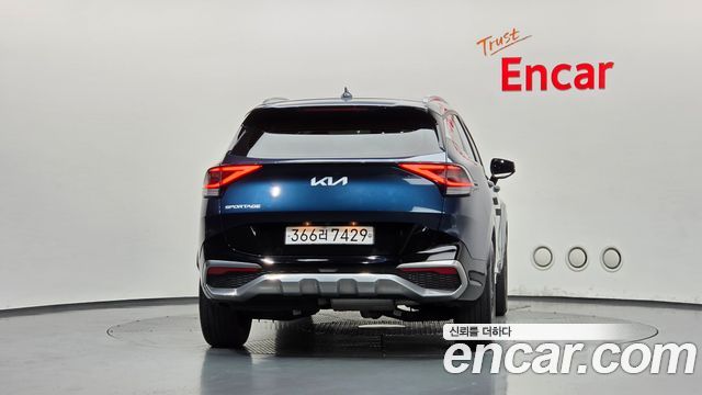 Kia Sportage (V) Diesel 2.0 2WD Prestige 2022 — фото 4