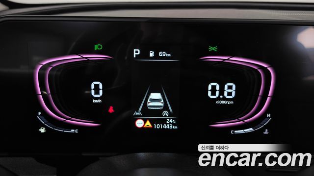 Kia Sportage (V) Diesel 2.0 2WD Prestige 2022 — фото 8