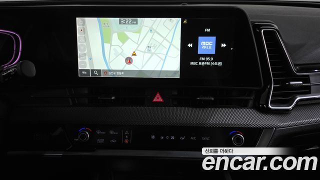 Kia Sportage (V) Diesel 2.0 2WD Prestige 2022 — фото 13