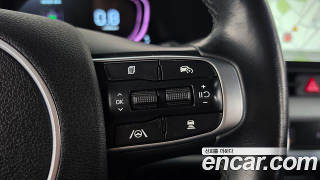 Kia Sportage (V) Diesel 2.0 2WD Prestige 2022 — фото 16