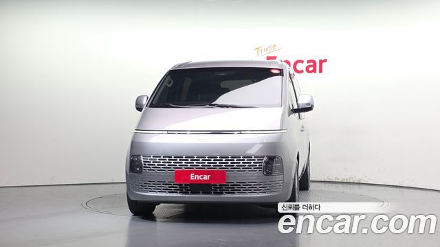 Hyundai Staria L3.5 Tourer 11-Seater Modern 2025 — фото 3