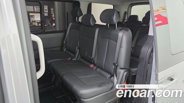 Hyundai Staria L3.5 Tourer 11-Seater Modern 2025 — фото 11