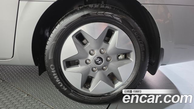 Hyundai Staria L3.5 Tourer 11-Seater Modern 2025 — фото 21