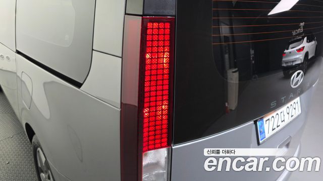 Hyundai Staria L3.5 Tourer 11-Seater Modern 2025 — фото 23