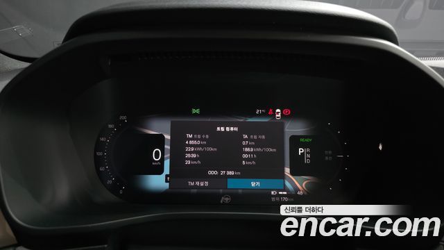 Volvo C40 Recharge Twin Ultimate 2023 — фото 8